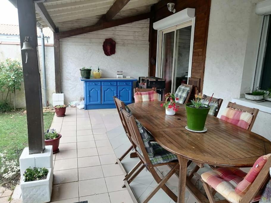 La Porte Bleue Vouneuil-sous-Biard Exteriör bild